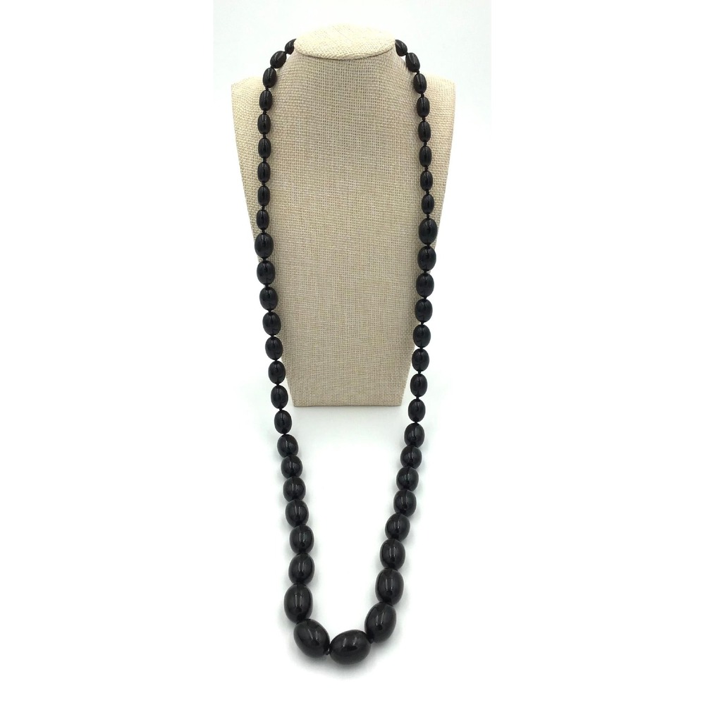 VTG Trifari Black Oval Lucite Bead Graduated Hand Knotted Necklace Statement